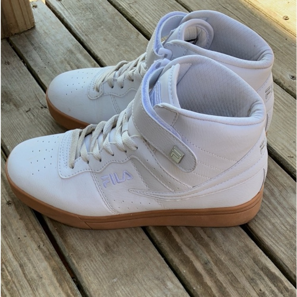White Fila High tops - Picture 3 of 5